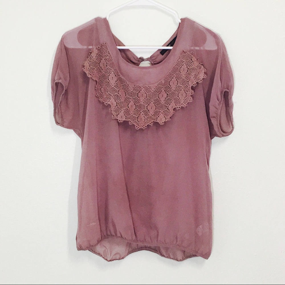 Mauve Lace Keyhole Back  Blouse!